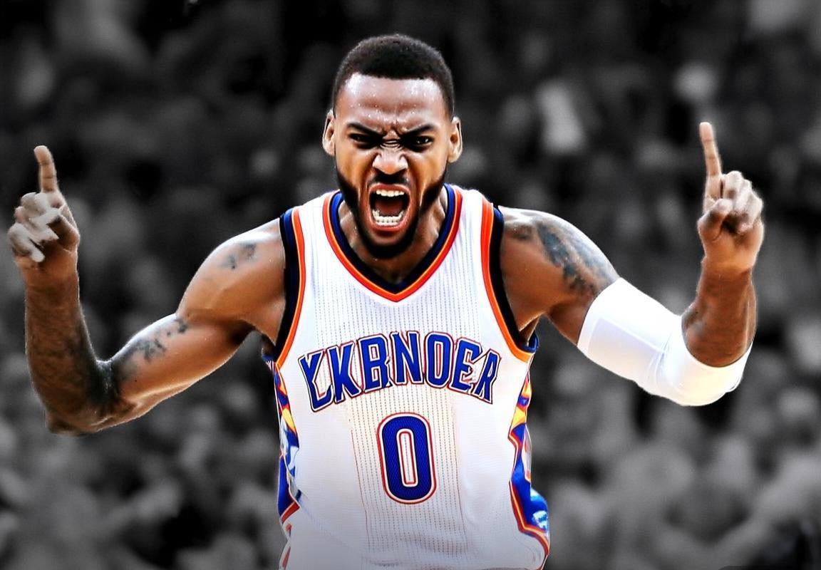 NBA技术犯规历史排名：拉希德·华莱士居首，卡尔·马龙与查尔斯·巴克利位列前五